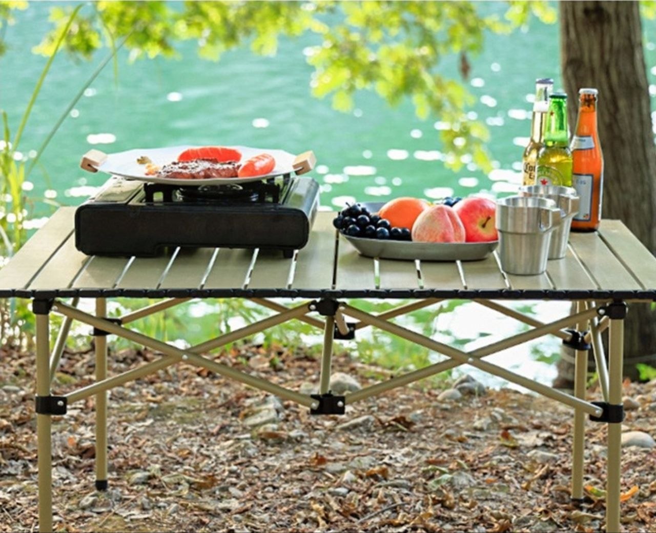 🌞 Ensemble Table & 4 Chaises Pliantes – Votre Compagnon Idéal pour un Été en Plein Air ! 🌿