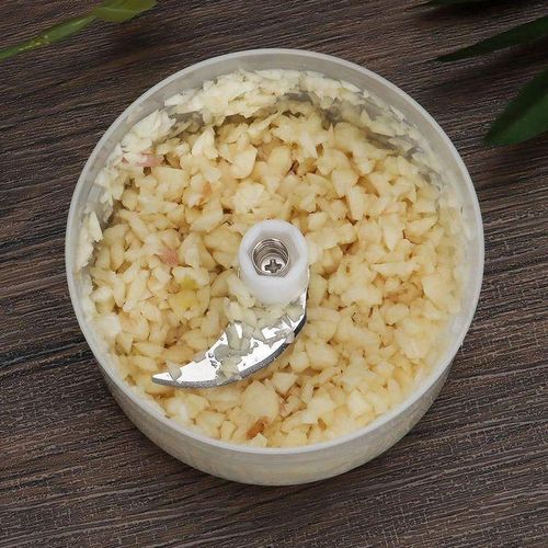 Mini Hachoir Électrique Portable 250ML – Rechargeable USB, Multifonction pour Ail, Oignons, Légumes & Viande