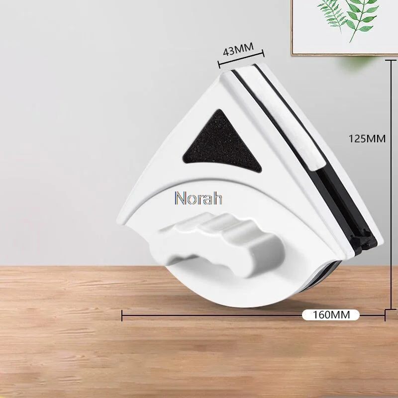 Nettoyeur Magnétique Triangulaire pour Vitres – Double Face, Pratique et Sécurisé