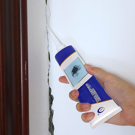 Pâte de réparation murale – Solution rapide et efficace pour vos murs abîmés