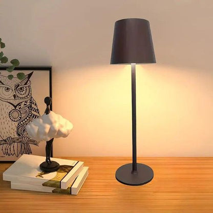 Lampe de Table LED Élégante et Rechargeable – Lumière Douce & Design Moderne