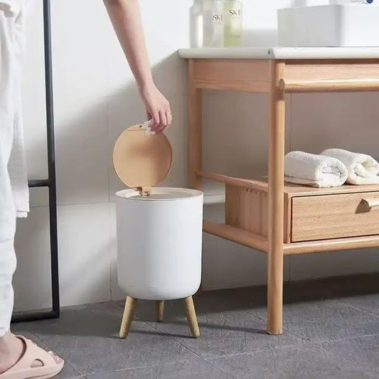 Poubelle multifonction au design moderne