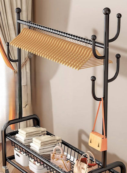 Porte-vêtements sur roulettes – Design moderne et rangement malin