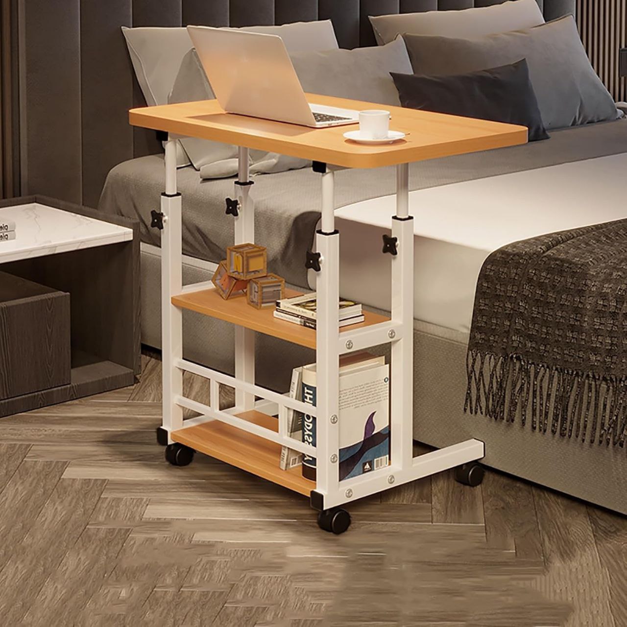 Table d’Ordinateur Mobile 3 Niveaux – Bureau Compact avec Roulettes pour Lit & Canapé