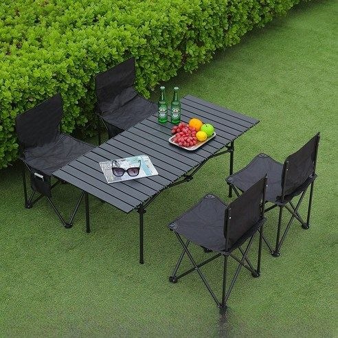 🌞 Ensemble Table & 4 Chaises Pliantes – Votre Compagnon Idéal pour un Été en Plein Air ! 🌿