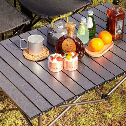 🌞 Ensemble Table & 4 Chaises Pliantes – Votre Compagnon Idéal pour un Été en Plein Air ! 🌿