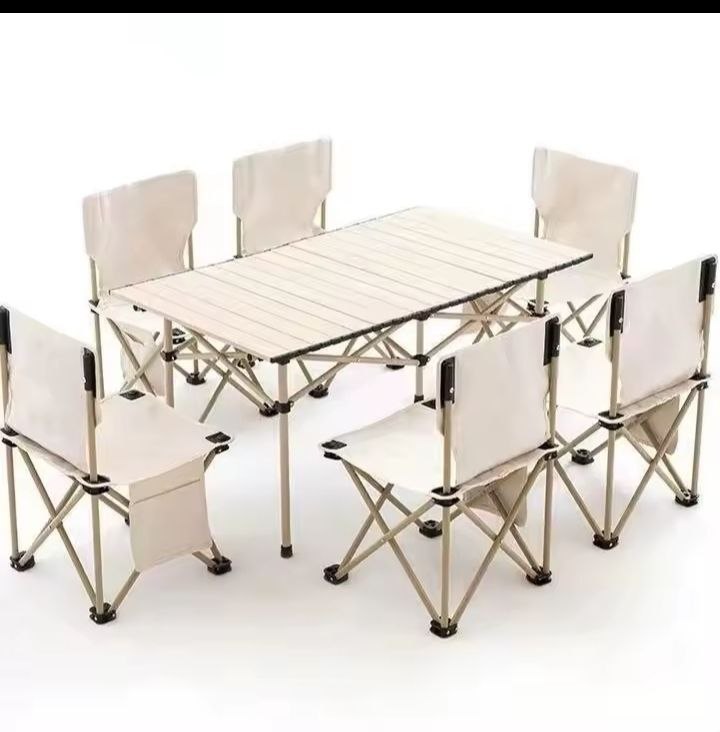 Ensemble Table Ronde & 6 Chaises Pliantes – L’Essentiel pour un Été Convivial ! 🌿